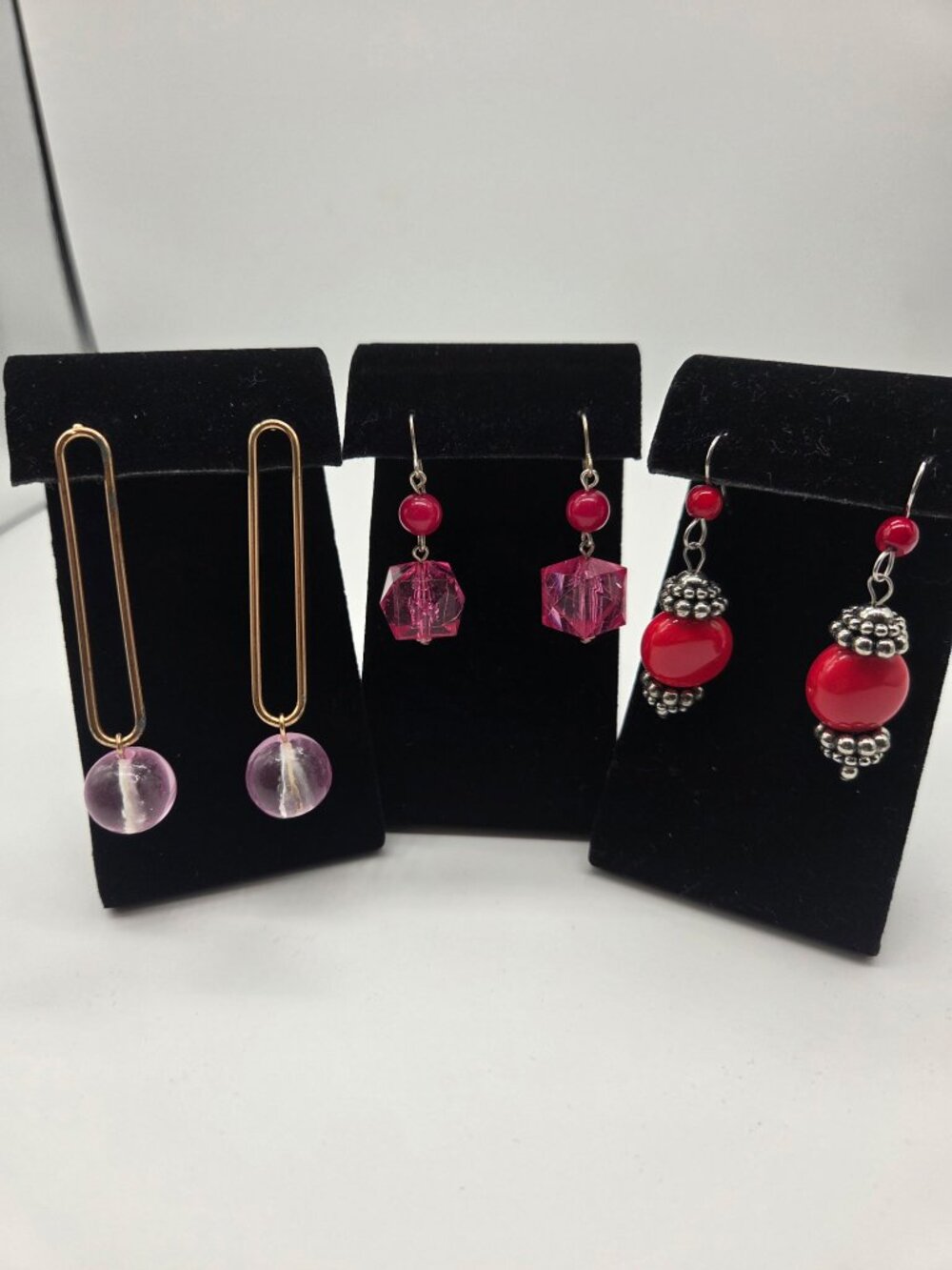 Set of 3 pierced earrings